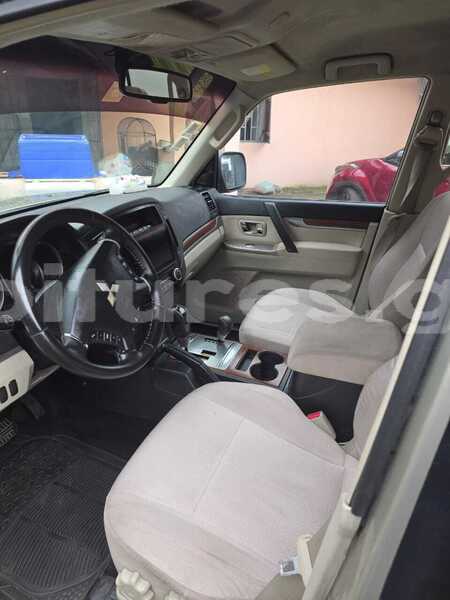 Big with watermark mitsubishi pajero estuaire libreville 8291