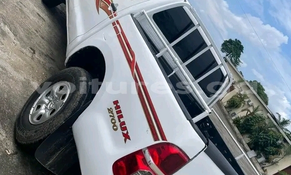 Acheter Occasion Voiture Toyota Hilux Blanc à Libreville, Estuaire