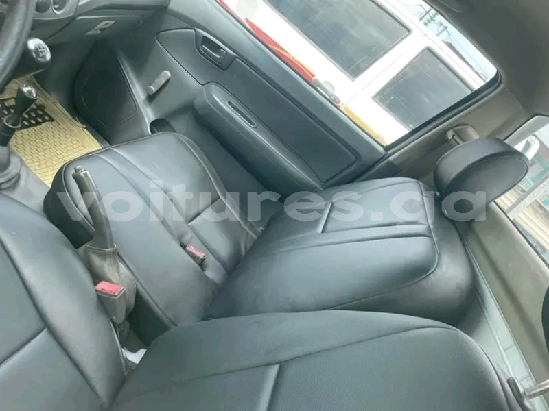 Big with watermark toyota hilux estuaire libreville 8293