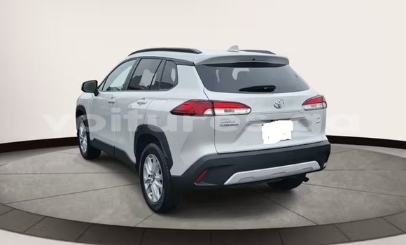 Buy Used Toyota Corolla Cross White Car in Libreville in Estuary Buy Used Toyota Corolla Cross White Car in Libreville in Estuary