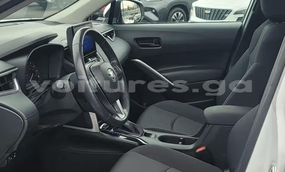 Buy Used Toyota Corolla Cross White Car in Libreville in Estuary Buy Used Toyota Corolla Cross White Car in Libreville in Estuary