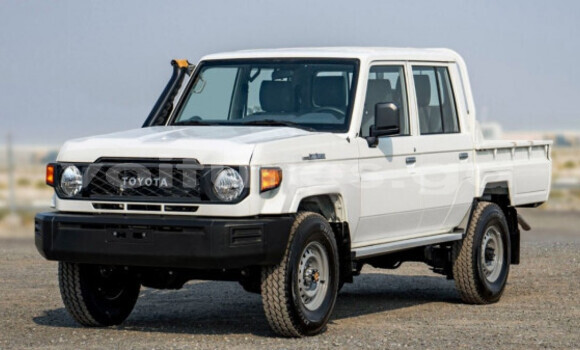 Acheter Occasion Voiture Toyota Land Cruiser Blanc à Libreville, Estuaire