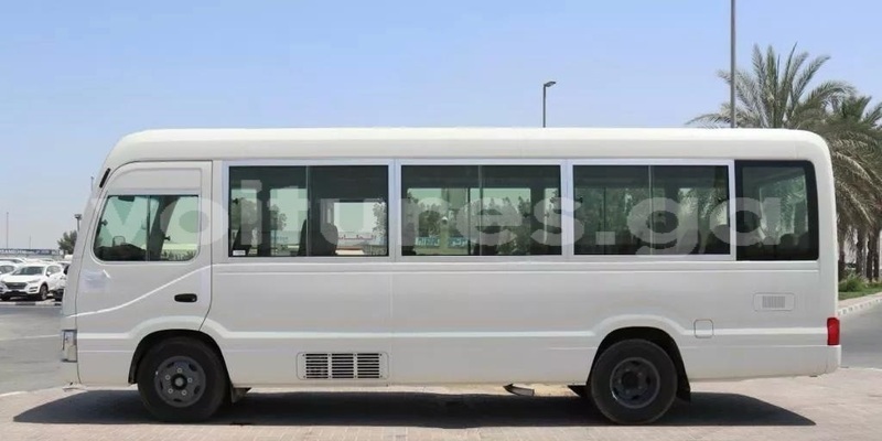 Big with watermark toyota coaster haut ogooue lekoni 8299