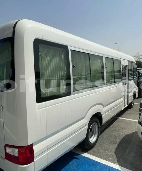 Big with watermark toyota coaster haut ogooue lekoni 8299