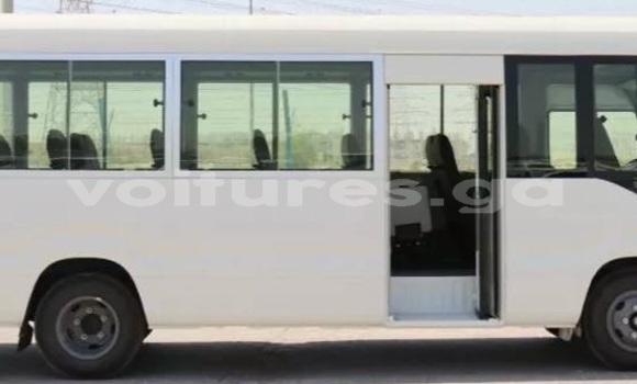 Buy Used Toyota Coaster White Car in Lekoni in Haut-Ogooue Buy Used Toyota Coaster White Car in Lekoni in Haut-Ogooue