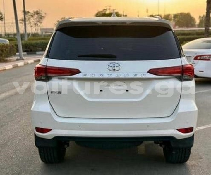 Big with watermark toyota fortuner estuaire libreville 8308