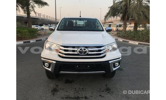 Acheter Import Voiture Toyota Hilux Blanc à Import - Dubai, Estuaire Acheter Import Voiture Toyota Hilux Blanc à Import - Dubai, Estuaire