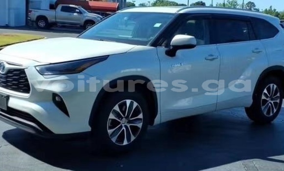 Buy Used Toyota Highlander White Car in Libreville in Estuary Buy Used Toyota Highlander White Car in Libreville in Estuary