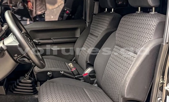 Buy Used Suzuki Jimny Black Car in Libreville in Estuary Buy Used Suzuki Jimny Black Car in Libreville in Estuary