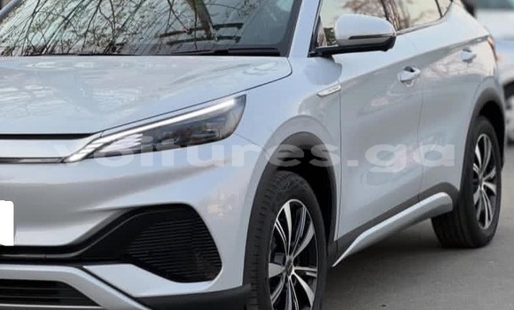 Buy Used BYD F3 White Car in Lekoni in Haut-Ogooue Buy Used BYD F3 White Car in Lekoni in Haut-Ogooue