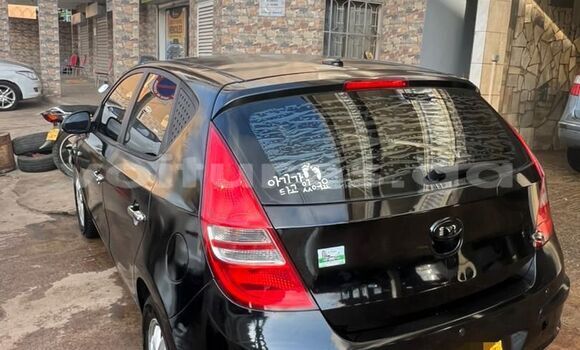 Buy Used Hyundai i30 Black Car in Libreville in Estuary Buy Used Hyundai i30 Black Car in Libreville in Estuary
