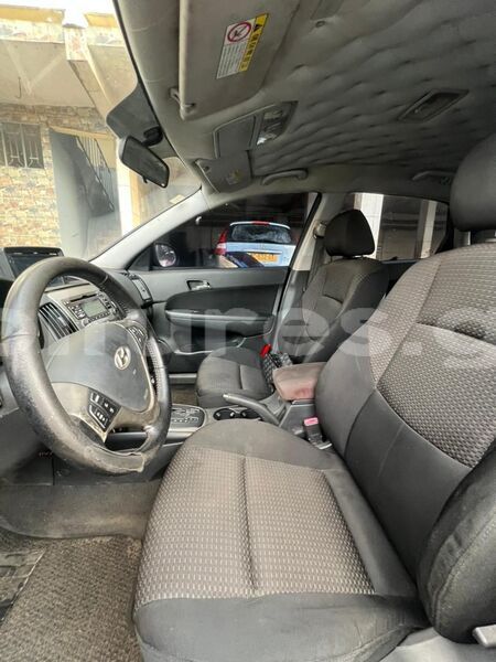Big with watermark hyundai i30 estuaire libreville 8323