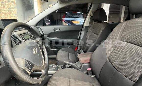 Buy Used Hyundai i30 Black Car in Libreville in Estuary Buy Used Hyundai i30 Black Car in Libreville in Estuary