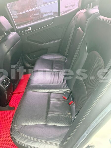 Big with watermark kia k5 estuaire libreville 8324