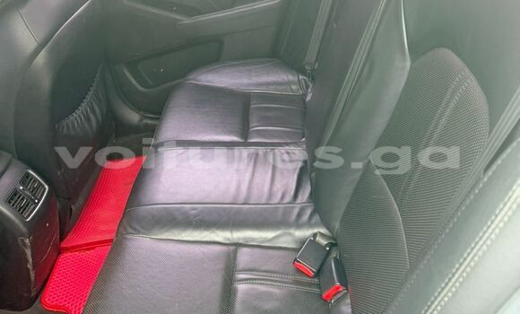 Buy Used Kia K5 White Car in Libreville in Estuary Buy Used Kia K5 White Car in Libreville in Estuary