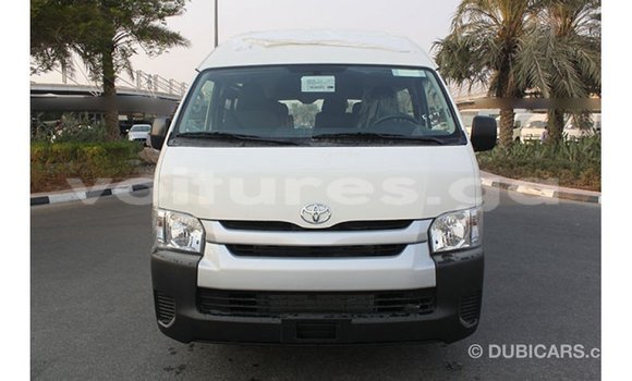 Sayi Imported Toyota Hiace White Mota in Import - Dubai a estuary Sayi Imported Toyota Hiace White Mota in Import - Dubai a estuary
