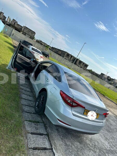 Big with watermark hyundai sonata estuaire libreville 8326