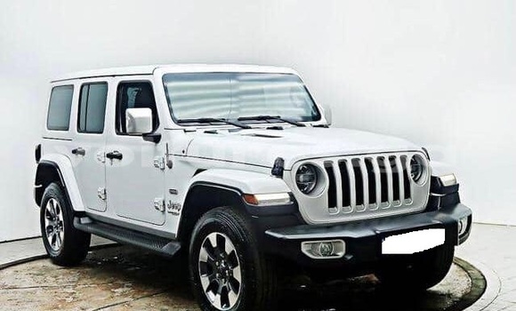 Acheter Occasion Voiture Jeep Wrangler Blanc à Libreville, Estuaire