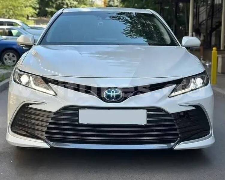Big with watermark toyota camry haut ogooue lekoni 8331