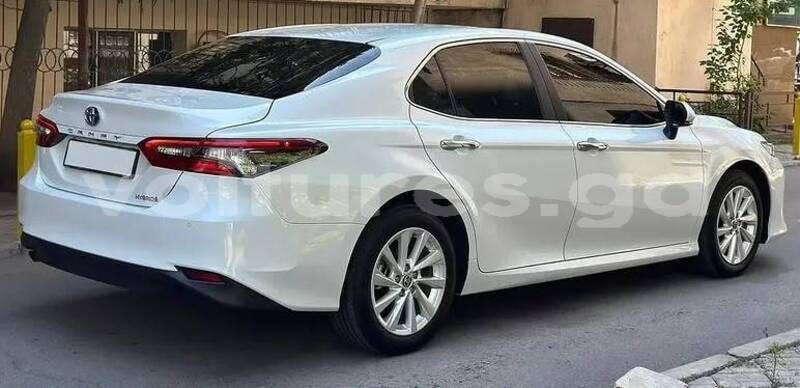 Big with watermark toyota camry haut ogooue lekoni 8331