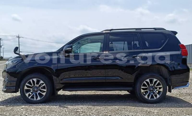 Big with watermark toyota land cruiser prado estuaire libreville 8340