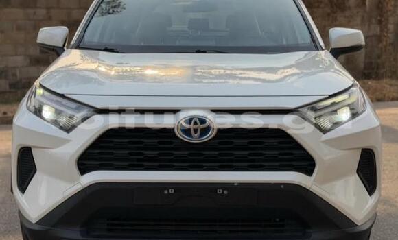 Buy Used Toyota RAV4 White Car in Libreville in Estuary Buy Used Toyota RAV4 White Car in Libreville in Estuary