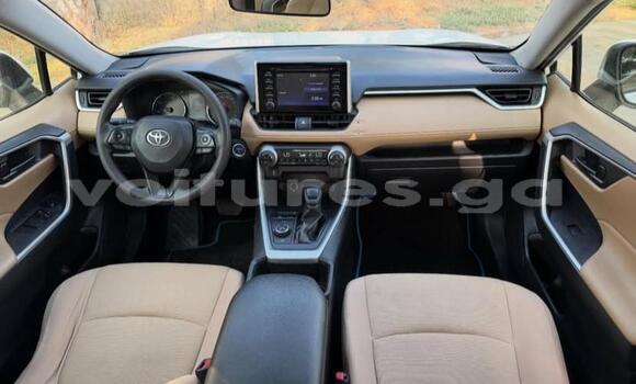 Acheter Occasion Voiture Toyota RAV4 Blanc à Libreville, Estuaire Acheter Occasion Voiture Toyota RAV4 Blanc à Libreville, Estuaire