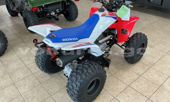 Acheter Neuf Moto Honda TRX Autre à Koulamoutou, Ogooué-Ivindo Acheter Neuf Moto Honda TRX Autre à Koulamoutou, Ogooué-Ivindo