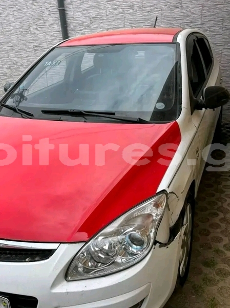 Big with watermark hyundai i30 estuaire libreville 8352
