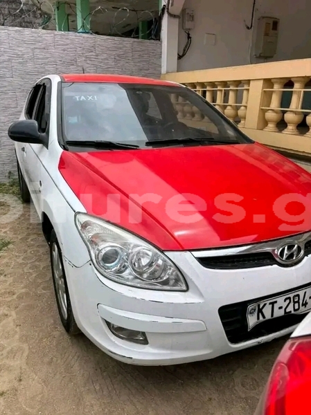 Big with watermark hyundai i30 estuaire libreville 8352