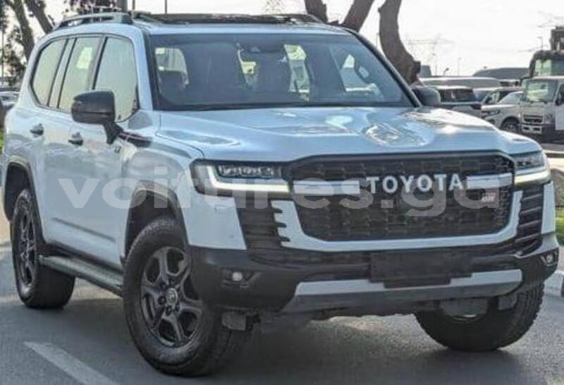 Big with watermark toyota land cruiser estuaire libreville 8357