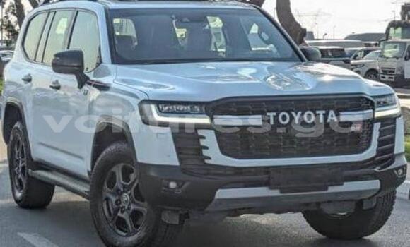 Acheter Occasion Voiture Toyota Land Cruiser Blanc à Libreville, Estuaire