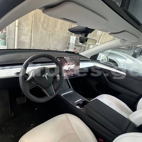 Big with watermark tesla model x estuaire libreville 8360