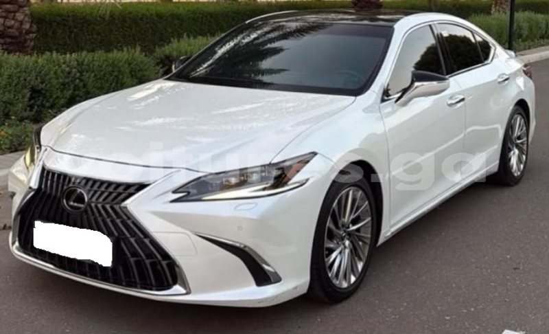 Big with watermark lexus es estuaire libreville 8364