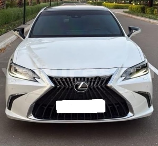Big with watermark lexus es estuaire libreville 8364