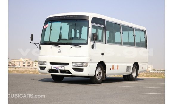 Acheter Import Voiture Nissan 350Z Blanc à Import - Dubai, Estuaire Acheter Import Voiture Nissan 350Z Blanc à Import - Dubai, Estuaire