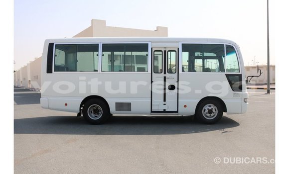 Acheter Import Voiture Nissan 350Z Blanc à Import - Dubai, Estuaire Acheter Import Voiture Nissan 350Z Blanc à Import - Dubai, Estuaire