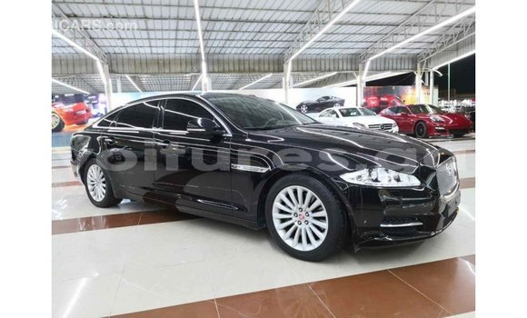 Acheter Import Voiture Jaguar XJ Noir à Import - Dubai, Estuaire Acheter Import Voiture Jaguar XJ Noir à Import - Dubai, Estuaire