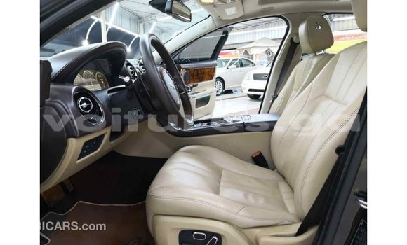 Acheter Import Voiture Jaguar XJ Noir à Import - Dubai, Estuaire Acheter Import Voiture Jaguar XJ Noir à Import - Dubai, Estuaire