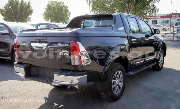 Acheter Import Voiture Toyota Hilux Noir à Import - Dubai, Estuaire Acheter Import Voiture Toyota Hilux Noir à Import - Dubai, Estuaire