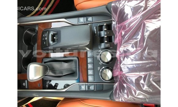 Acheter Import Voiture Lexus LX Blanc à Import - Dubai, Estuaire Acheter Import Voiture Lexus LX Blanc à Import - Dubai, Estuaire