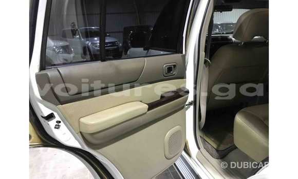 Acheter Import Voiture Nissan Patrol Blanc à Import - Dubai, Estuaire Acheter Import Voiture Nissan Patrol Blanc à Import - Dubai, Estuaire