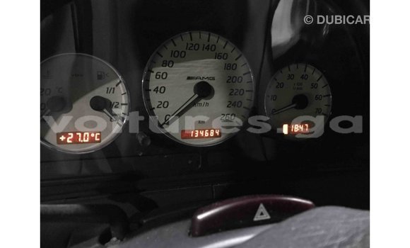 Acheter Import Voiture Mercedes-Benz 190 (W201) Bleu à Import - Dubai, Estuaire Acheter Import Voiture Mercedes-Benz 190 (W201) Bleu à Import - Dubai, Estuaire