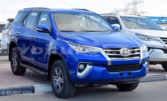 Acheter Import Voiture Toyota Fortuner Bleu à Import - Dubai, Estuaire Acheter Import Voiture Toyota Fortuner Bleu à Import - Dubai, Estuaire
