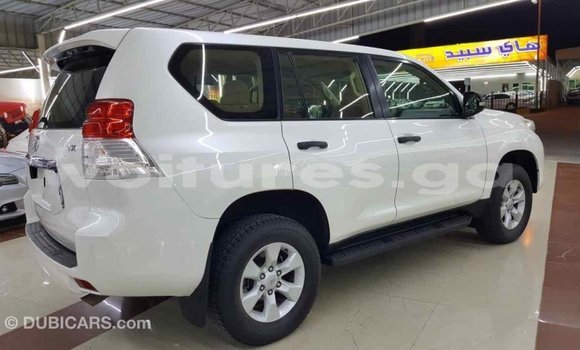Acheter Import Voiture Toyota Prado Blanc à Import - Dubai, Estuaire Acheter Import Voiture Toyota Prado Blanc à Import - Dubai, Estuaire
