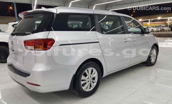 Acheter Import Voiture Kia Carnival Autre à Import - Dubai, Estuaire Acheter Import Voiture Kia Carnival Autre à Import - Dubai, Estuaire