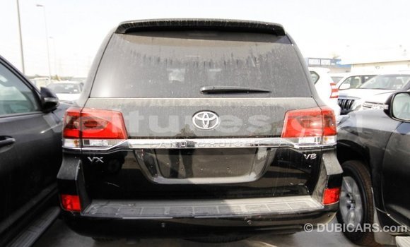 Acheter Import Voiture Toyota Land Cruiser Noir à Import - Dubai, Estuaire Acheter Import Voiture Toyota Land Cruiser Noir à Import - Dubai, Estuaire