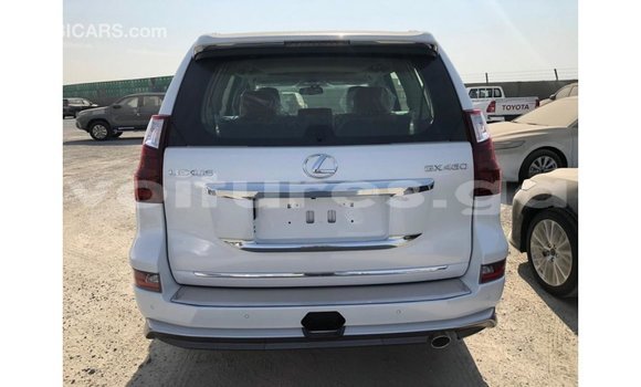 Acheter Import Voiture Lexus GX Blanc à Import - Dubai, Estuaire Acheter Import Voiture Lexus GX Blanc à Import - Dubai, Estuaire