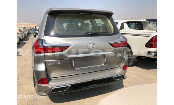 Acheter Import Voiture Lexus LX Autre à Import - Dubai, Estuaire Acheter Import Voiture Lexus LX Autre à Import - Dubai, Estuaire