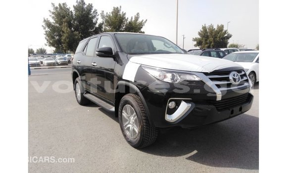 Acheter Import Voiture Toyota Fortuner Noir à Import - Dubai, Estuaire Acheter Import Voiture Toyota Fortuner Noir à Import - Dubai, Estuaire